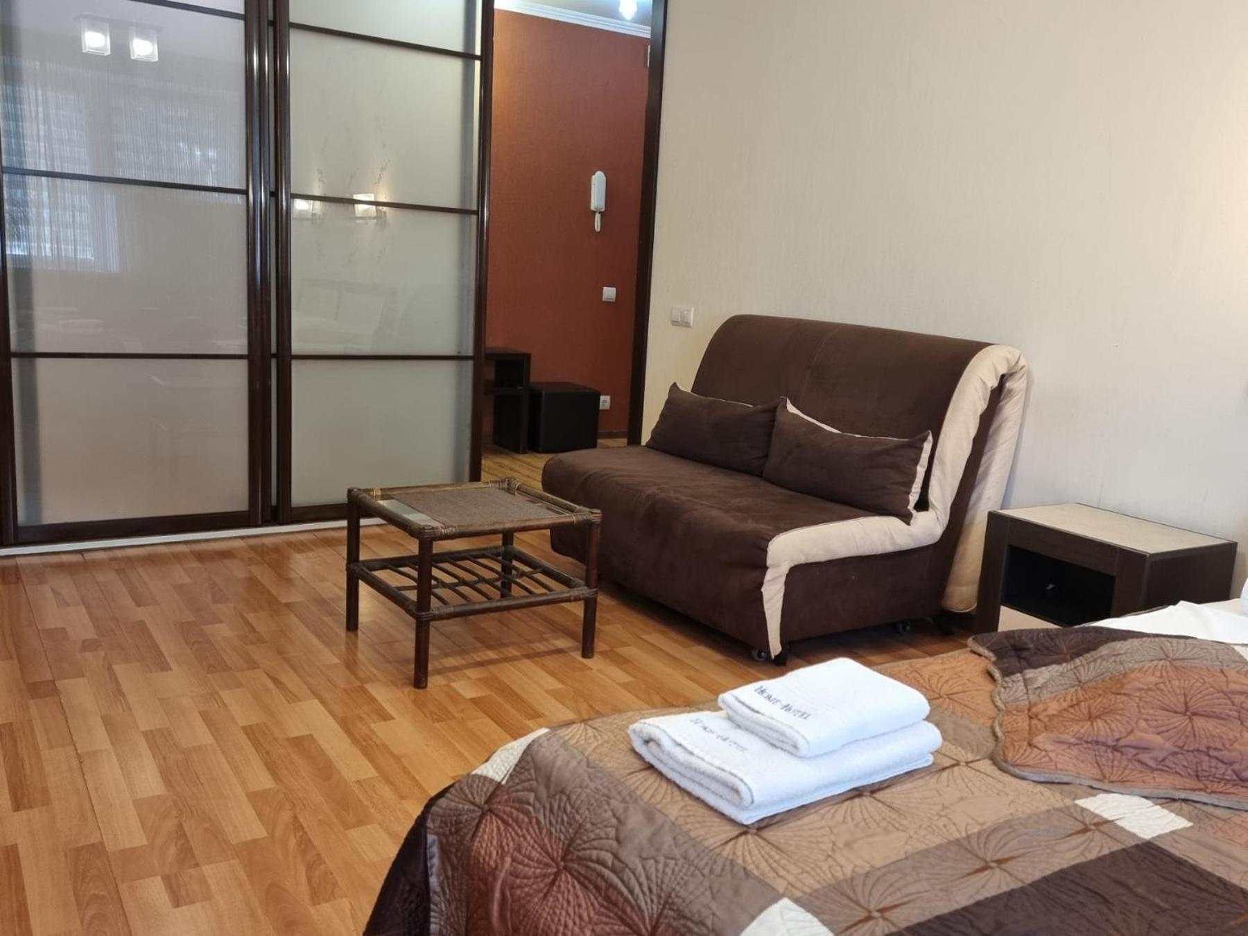 Home Hotel Apartments On Kontraktova Ploshcha Kiev Extérieur photo