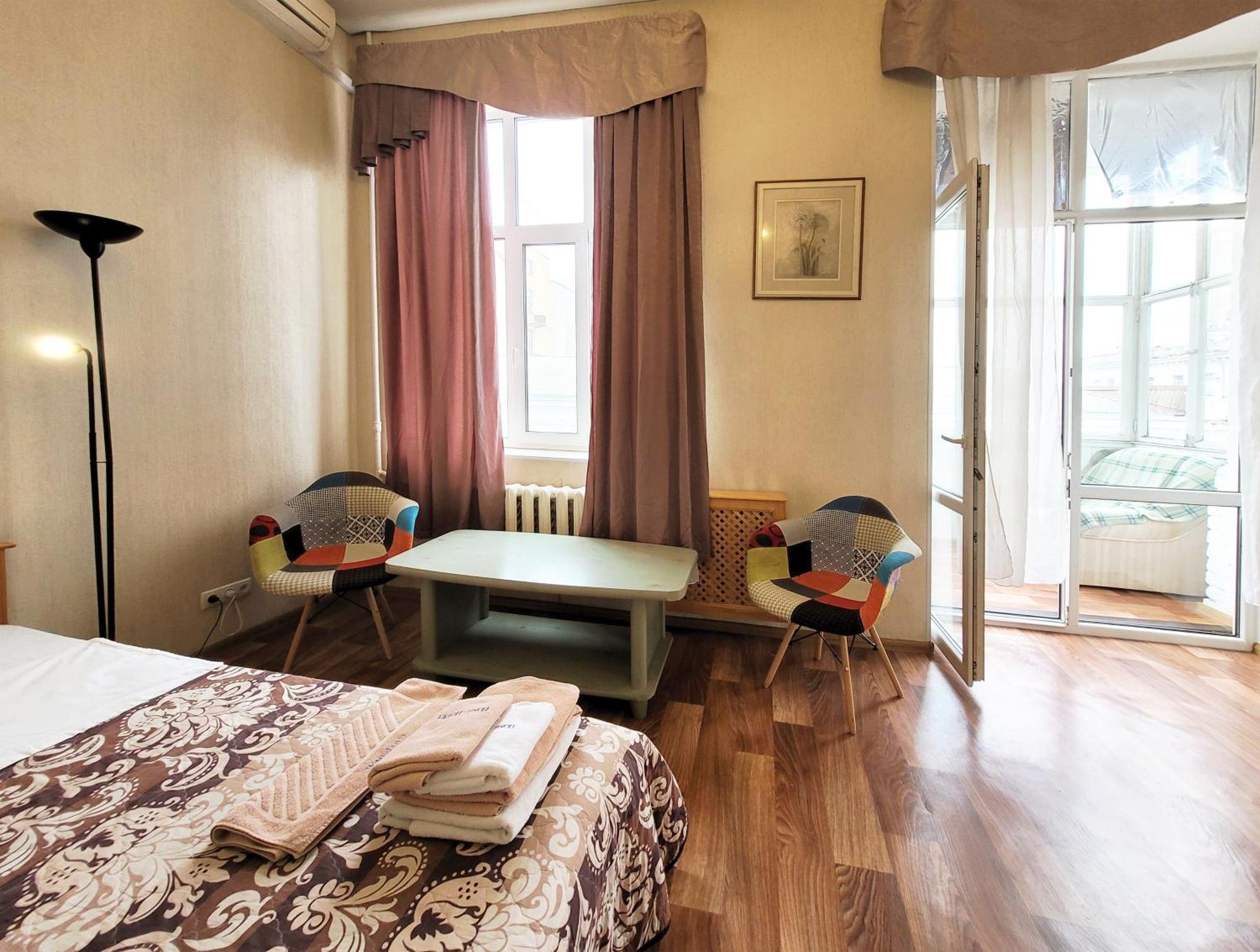 Home Hotel Apartments On Kontraktova Ploshcha Kiev Chambre photo