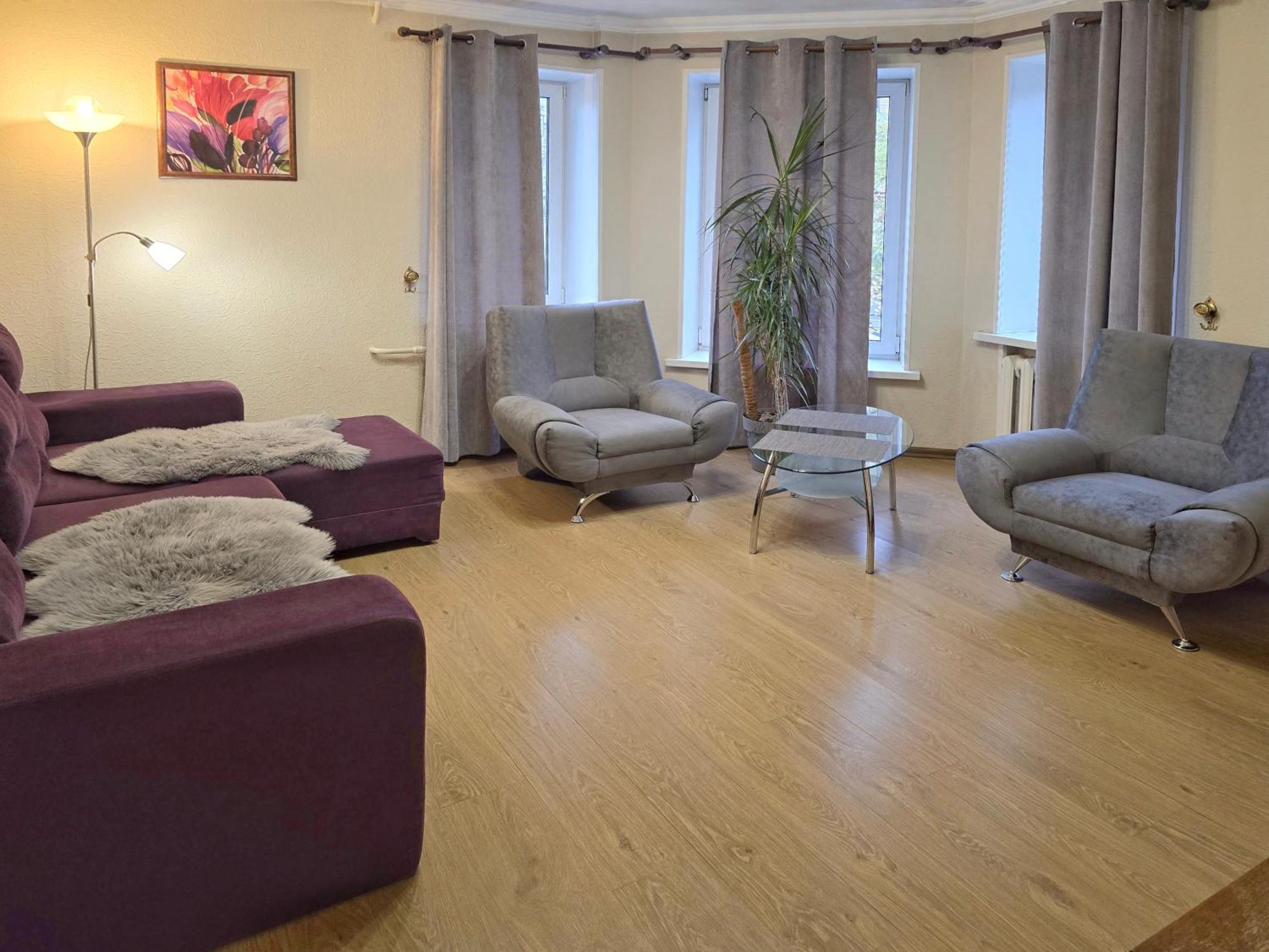 Home Hotel Apartments On Kontraktova Ploshcha Kiev Extérieur photo