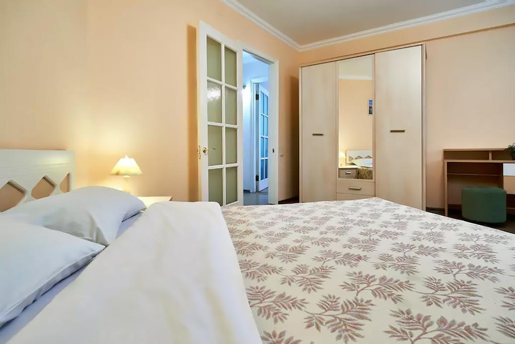 Home Hotel Apartments On Kontraktova Ploshcha Kiev Extérieur photo