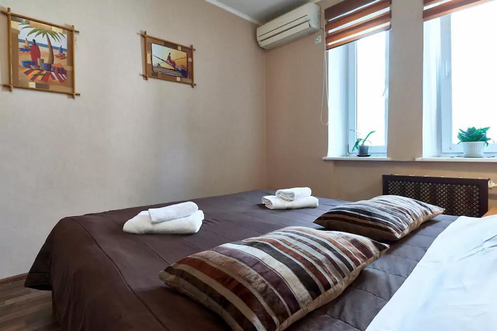 Home Hotel Apartments On Kontraktova Ploshcha Kiev Extérieur photo