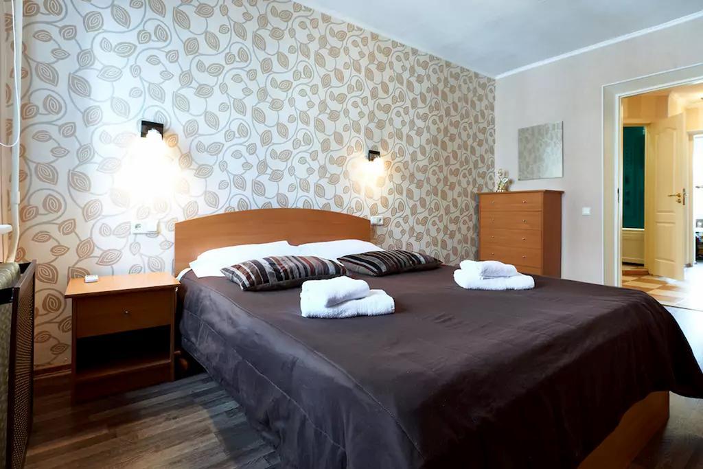 Home Hotel Apartments On Kontraktova Ploshcha Kiev Extérieur photo